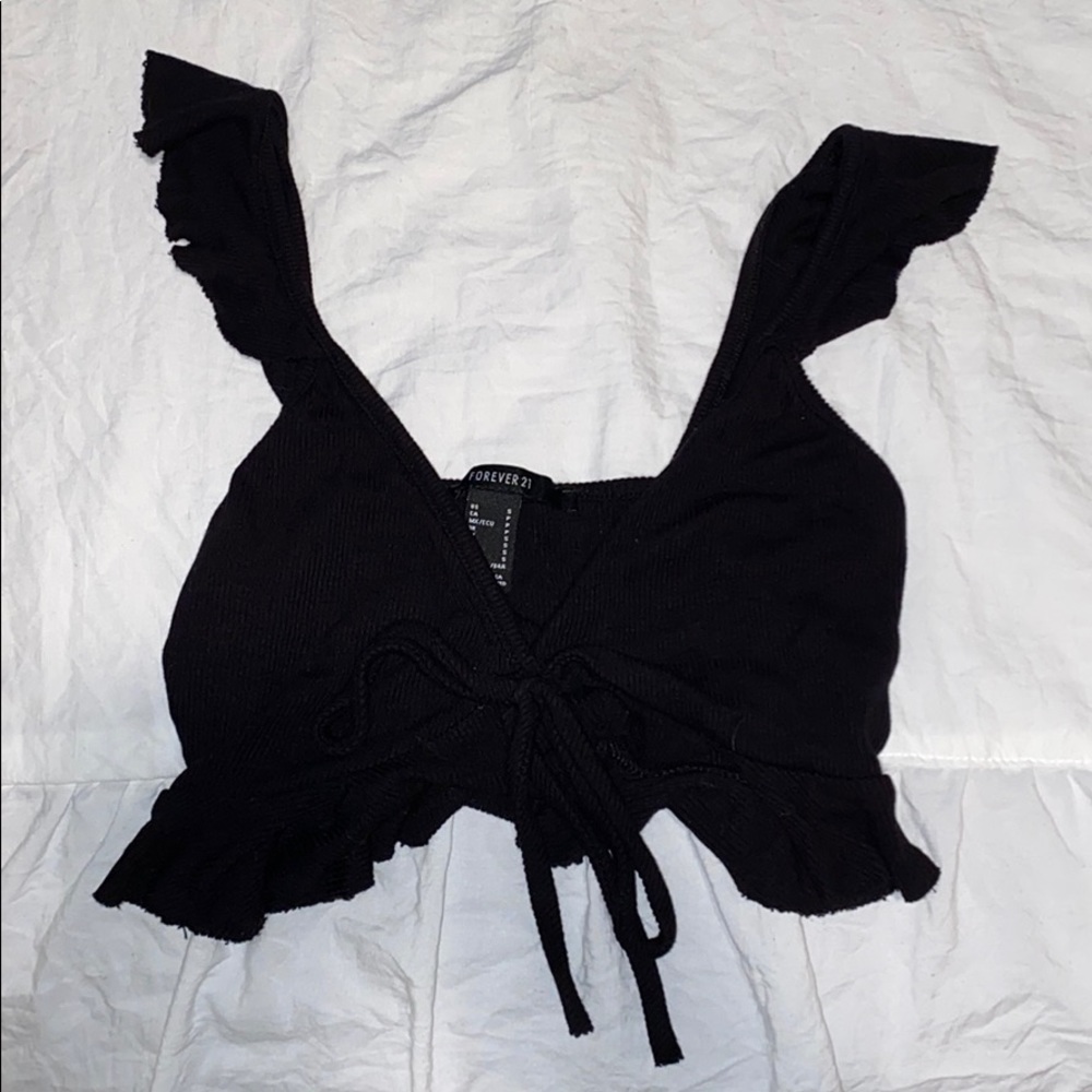 cropped black shirt